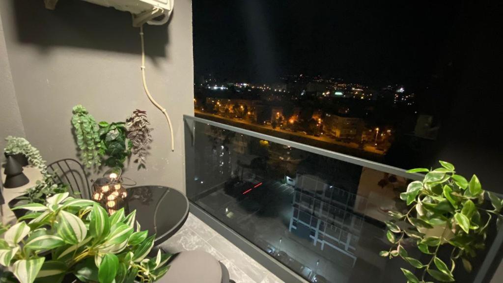 Q Luxury Apartment - Palas Center Яш Екстериор снимка